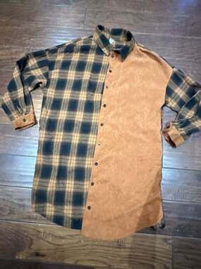 B Women's Size S Plaid and Corduroy Colorblock Button Down Shirt